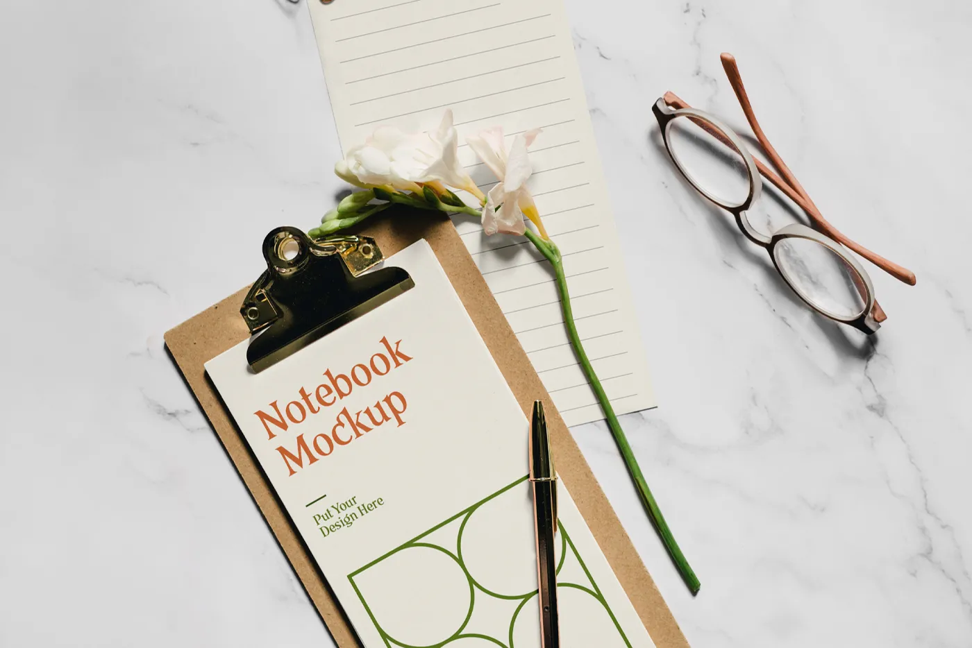 Çiçek PSD MOCKUP'lu Kartlar - Mr.Mockup | 