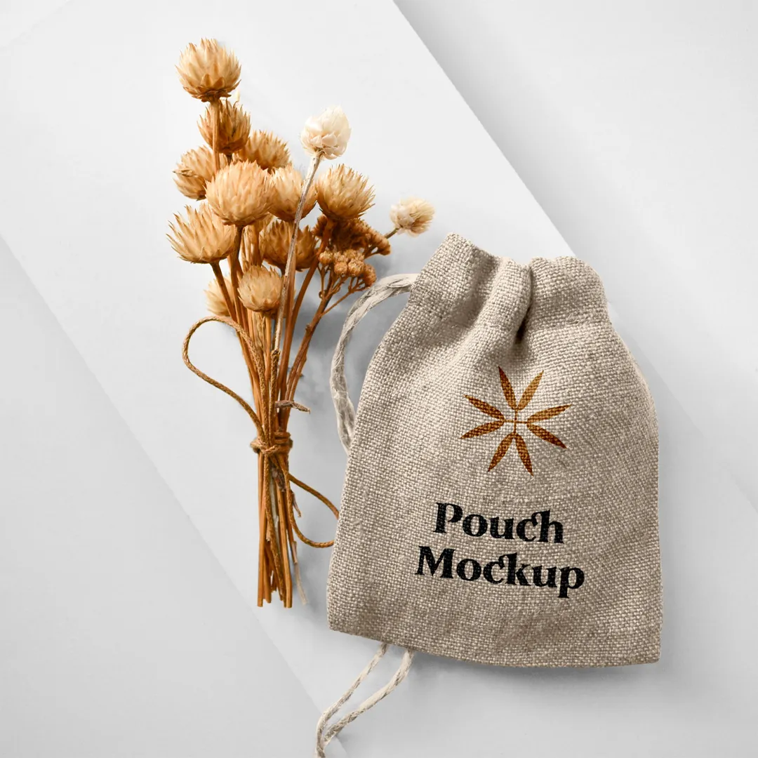 Küçük kese Mockup - Mr.Mockup | 