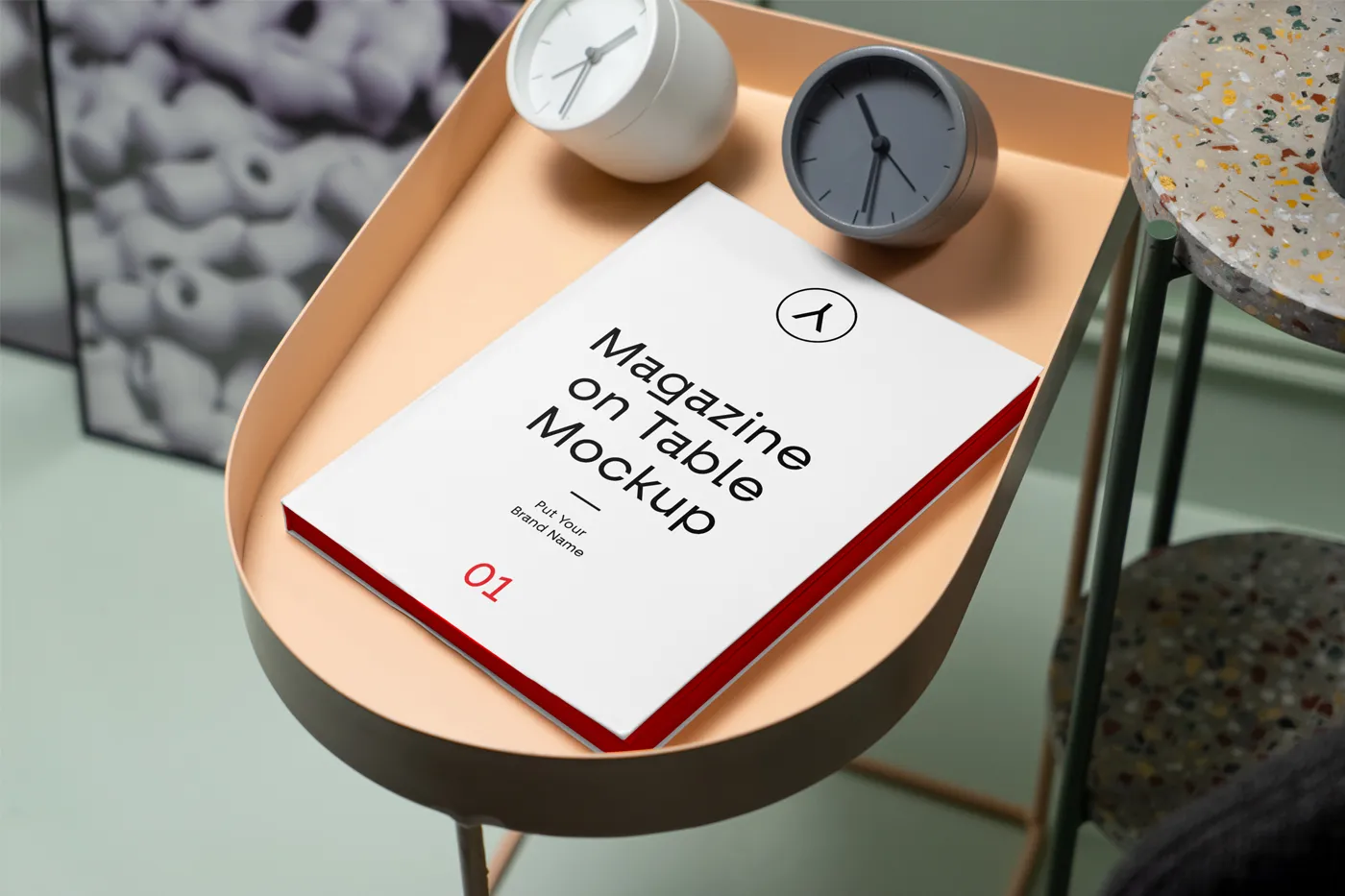 Tabloda Dergi PSD Mockup - Mr.Mockup | 