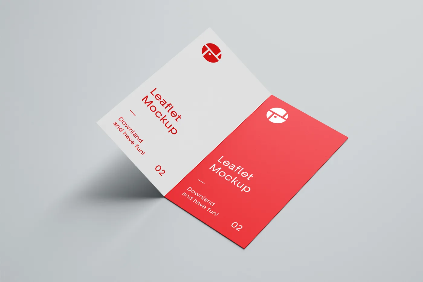 İki kat broşür mockup - Mr.Mockup | 