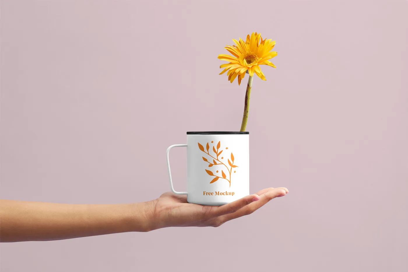 Çiçek Kupası Mockup - Mr.Mockup | 