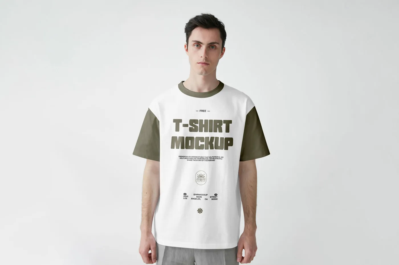 Ücretsiz ön görünüm T-Shirt Mockup-Mr.Mockup