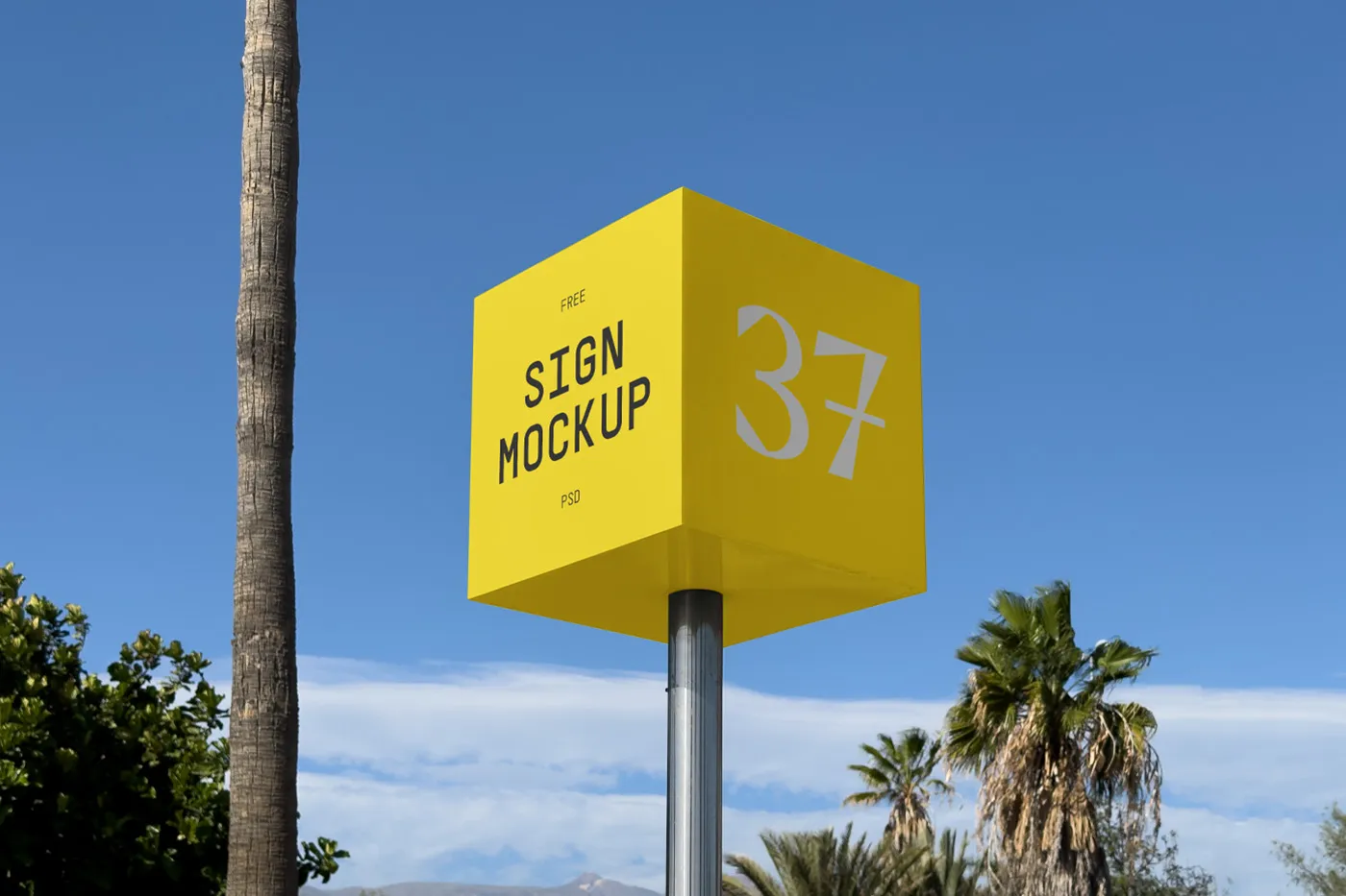 Ücretsiz Küp İşareti Mockup - Mr.Mockup