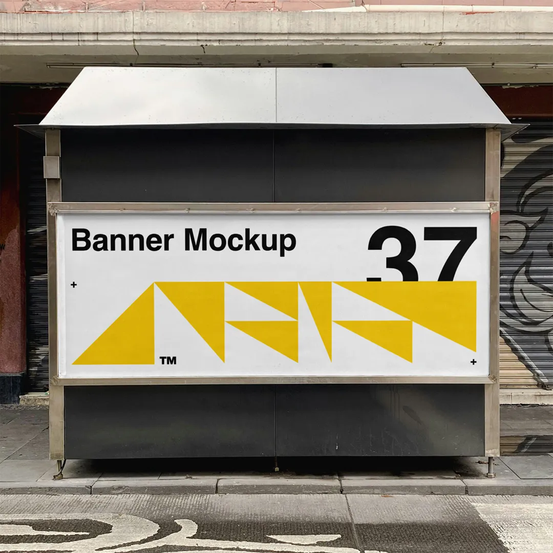 Gazete Standında Ücretsiz Banner Mockup - Mr.Mockup