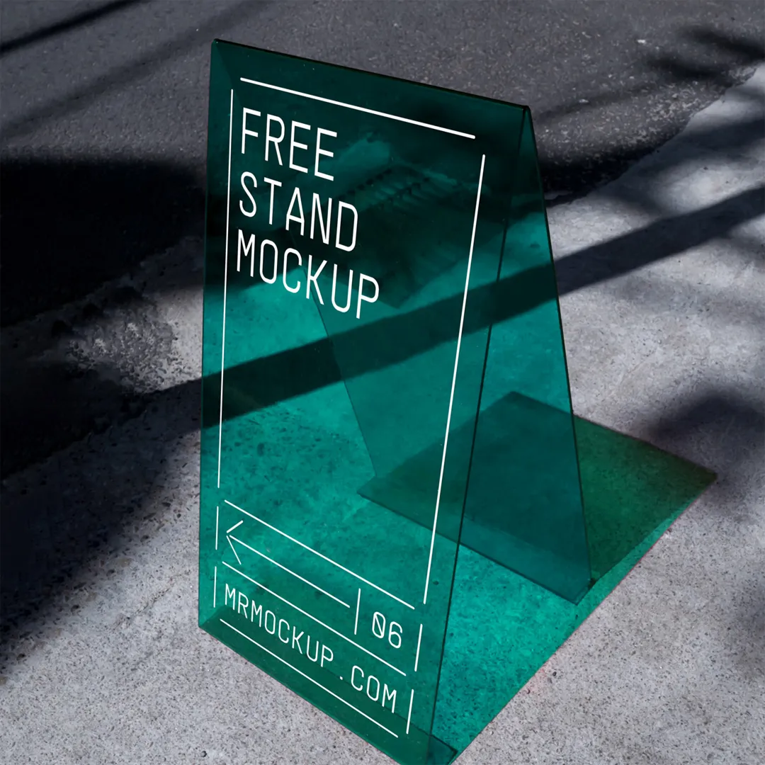 Ücretsiz şeffaf sokak standı Mockup - Mr.Mockup