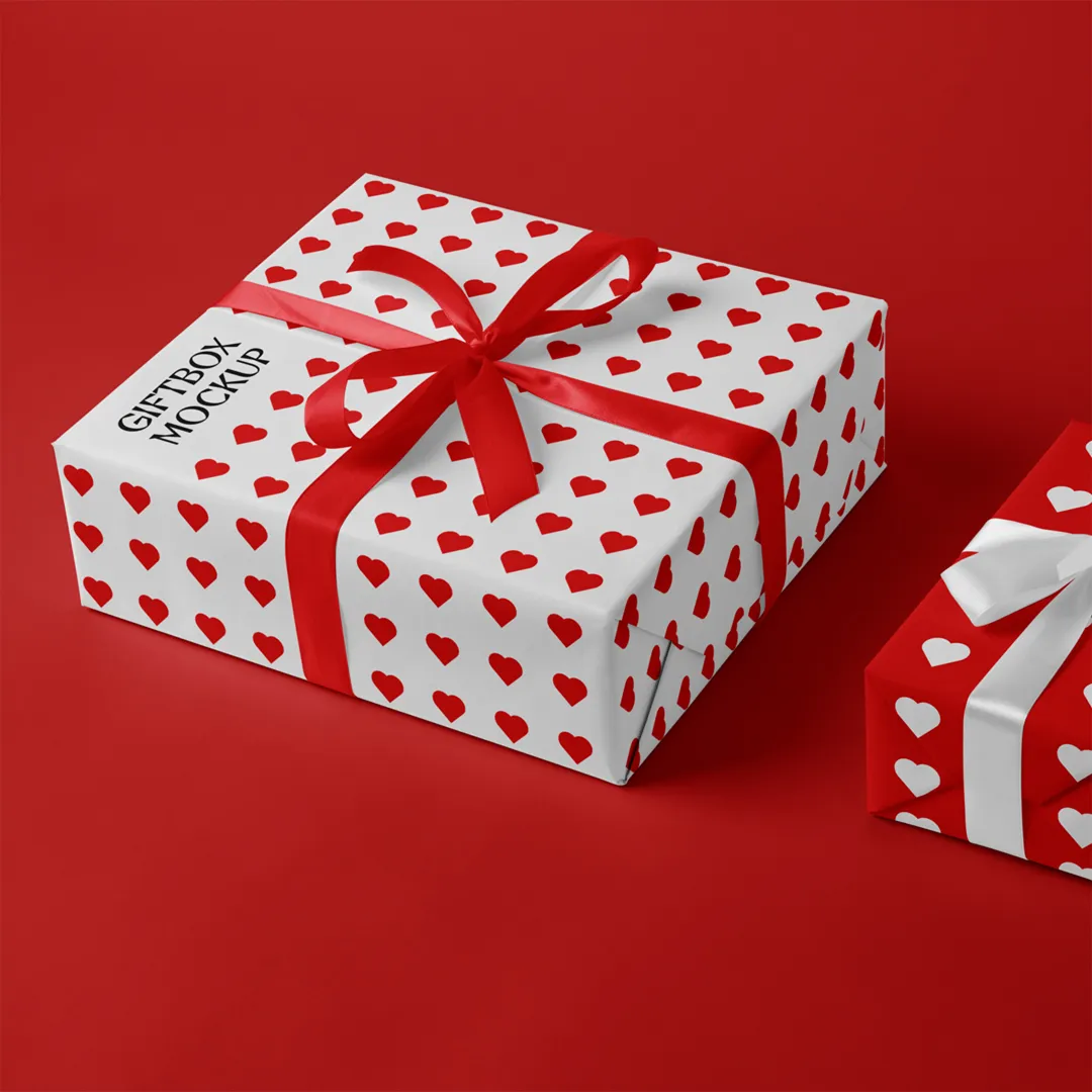 Free Valentine's Hediye Kutuları Mockup - Mr.Mockup