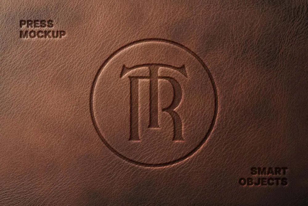 Ücretsiz deri preslenmiş logo mockup | 
