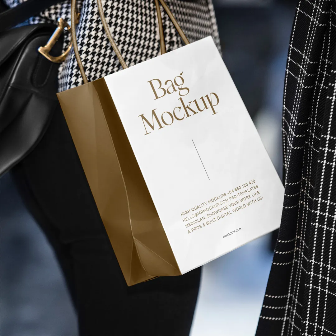 Küçük Alışveriş Çantası Mockup - Mr.Mockup