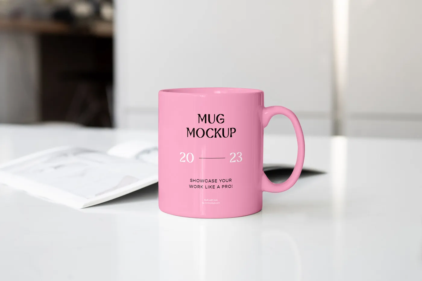 Masa Mockup'ta Kupa - Mr.Mockup