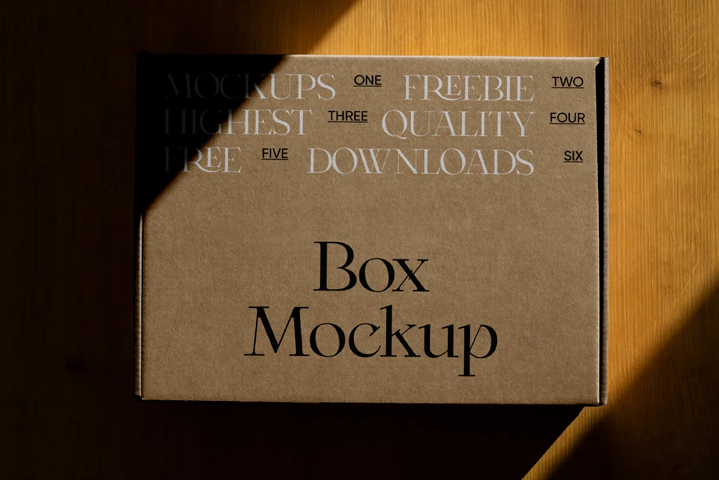 Ahşap Zemin Mockup Üzerinde Kağıt Kutusu - Mr.Mockup