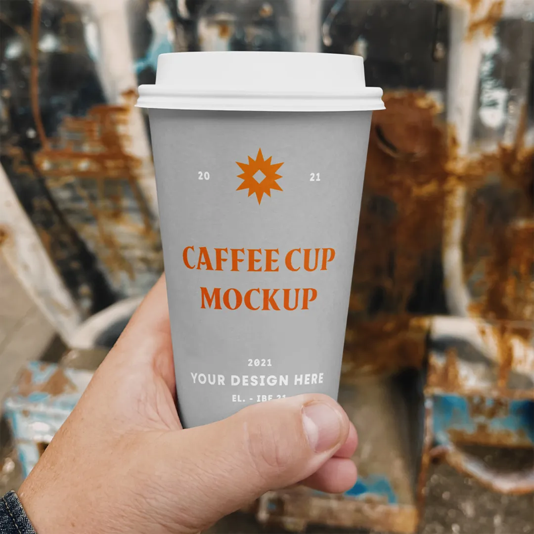 Sokak Mockup'ta Kahve Kupası - Mr.Mockup | 